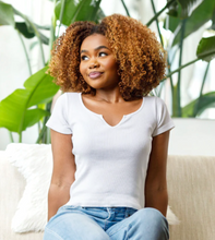 Charger l'image dans la galerie, MIELLE Rosemary Mint Strengthening Shampoo