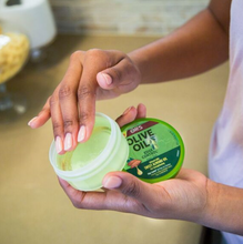 Charger l'image dans la galerie, ORS OLIVE OIL EDGE CONTROL With sweet Almond oil