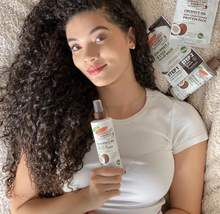 Charger l'image dans la galerie, PALMERS Coconut Oil Leave-In Conditioner